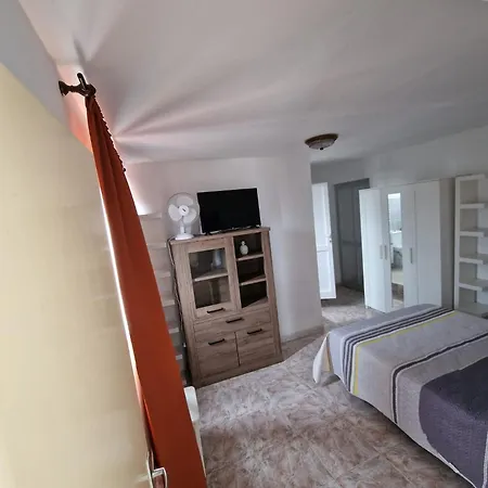 La Roca Con Buena Ubicacion Διαμέρισμα